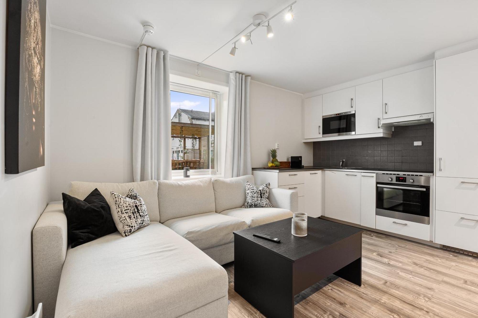 Pergola - Free Parking - 5 Min Walk To Facilities Appartement *